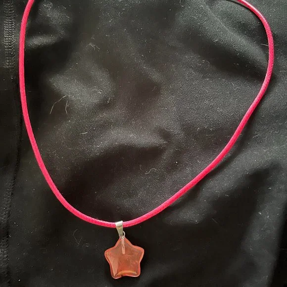 Hand Crafted Pink Star Cherry Quartz Corded Medallion Necklace Gemstone Handmade - Picture 2 of 3